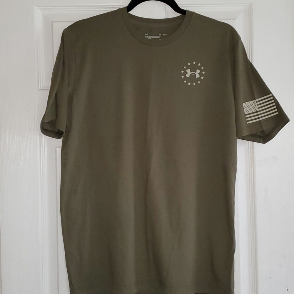 🖤under armour freedom shirt